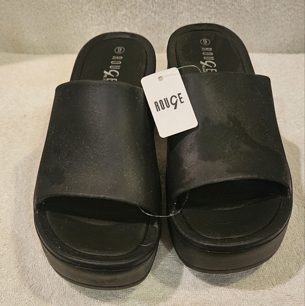 Rouge! Black Platform Wedge Slide Sandals